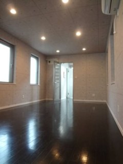代々木三丁目戸建