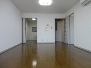 マヤ信濃町三番館