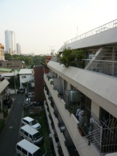 南青山コンド