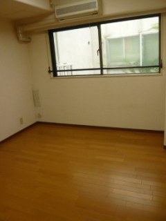 メイツ新宿なつめ坂