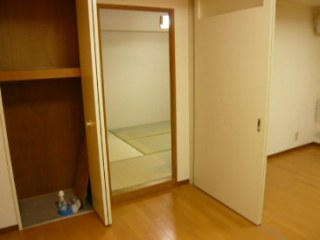 メイツ新宿なつめ坂