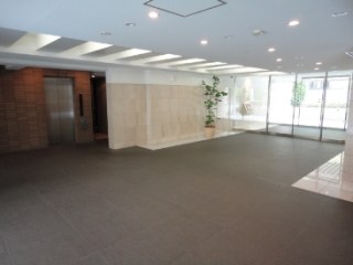 ヴェーゼント市ヶ谷